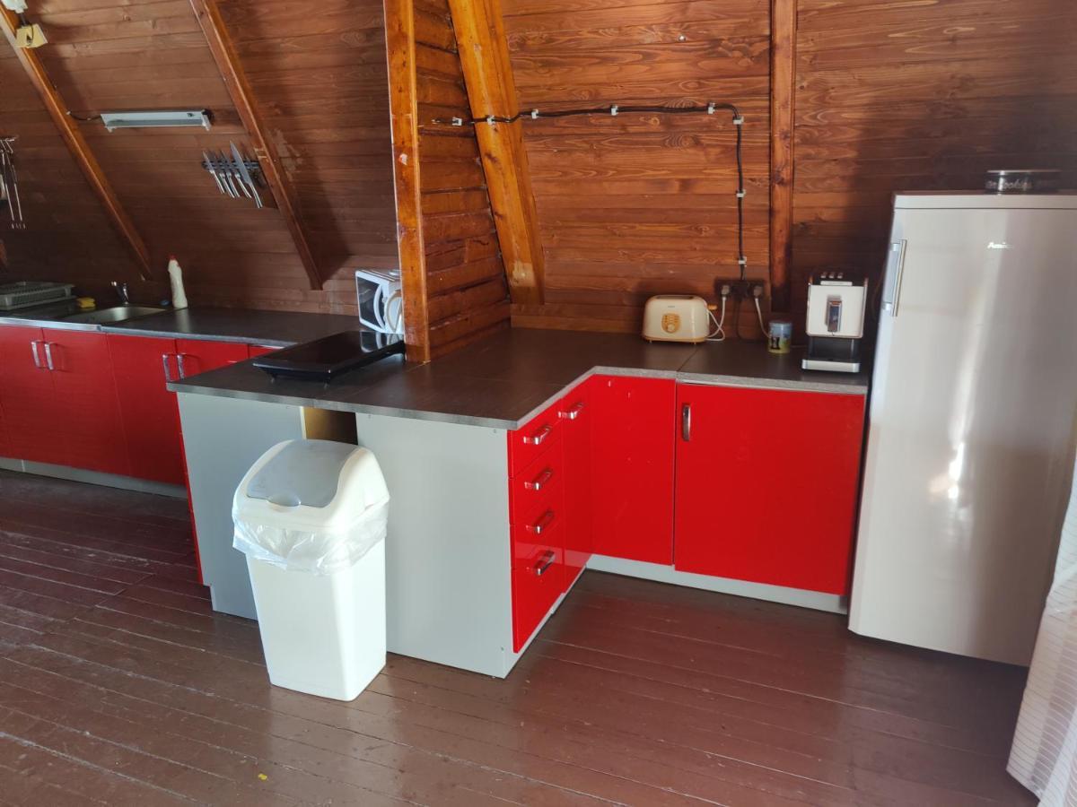 Chata Pod Vlekom Dedinky Exteriör bild