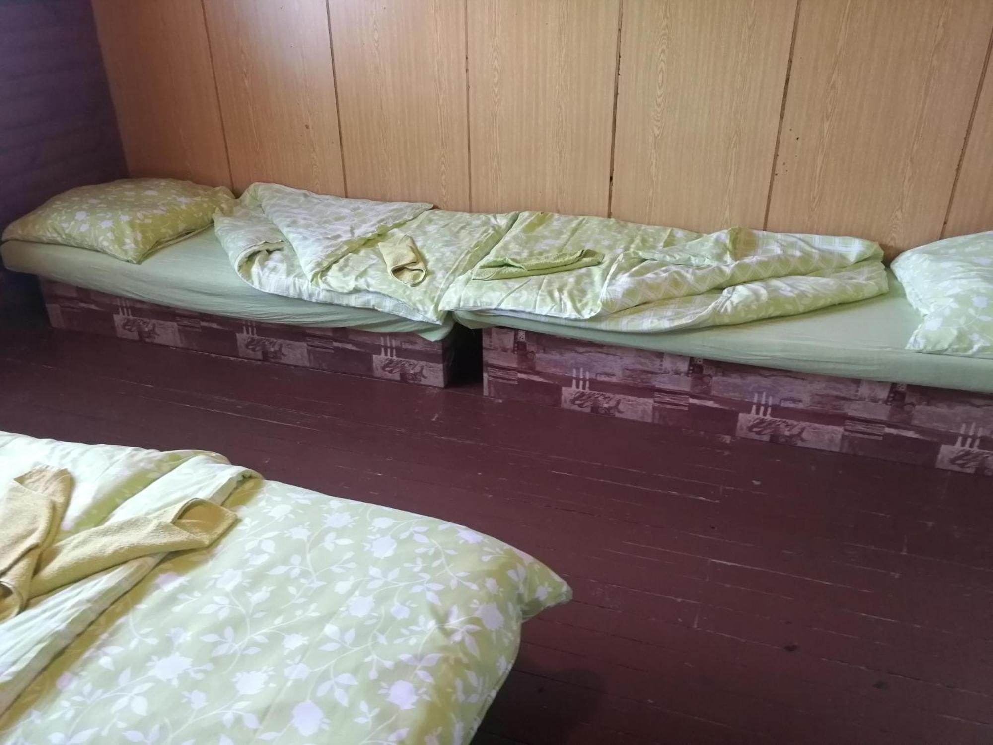 Chata Pod Vlekom Dedinky Exteriör bild